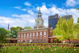 Photo shows Independence Hall in Philadelphia, Pennsylvania USA.