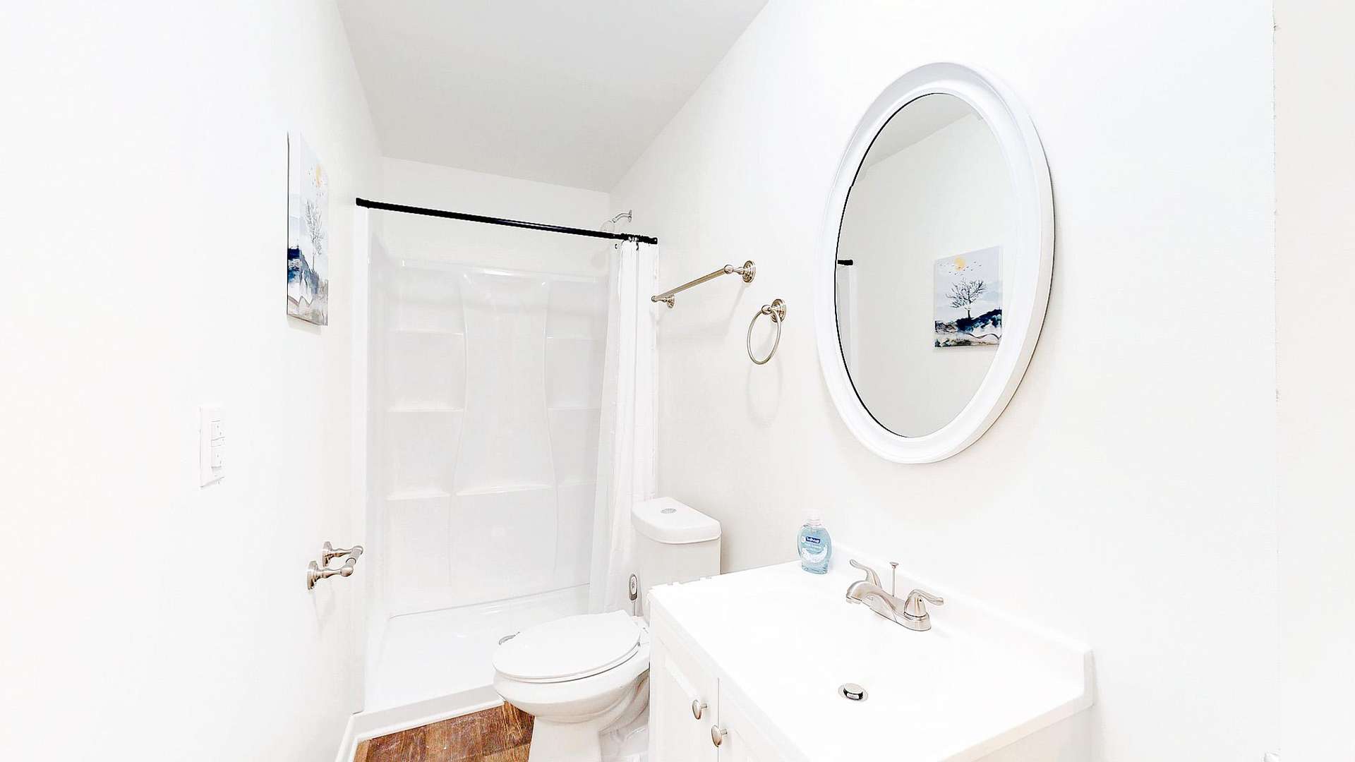 bathroom, detected: toilet