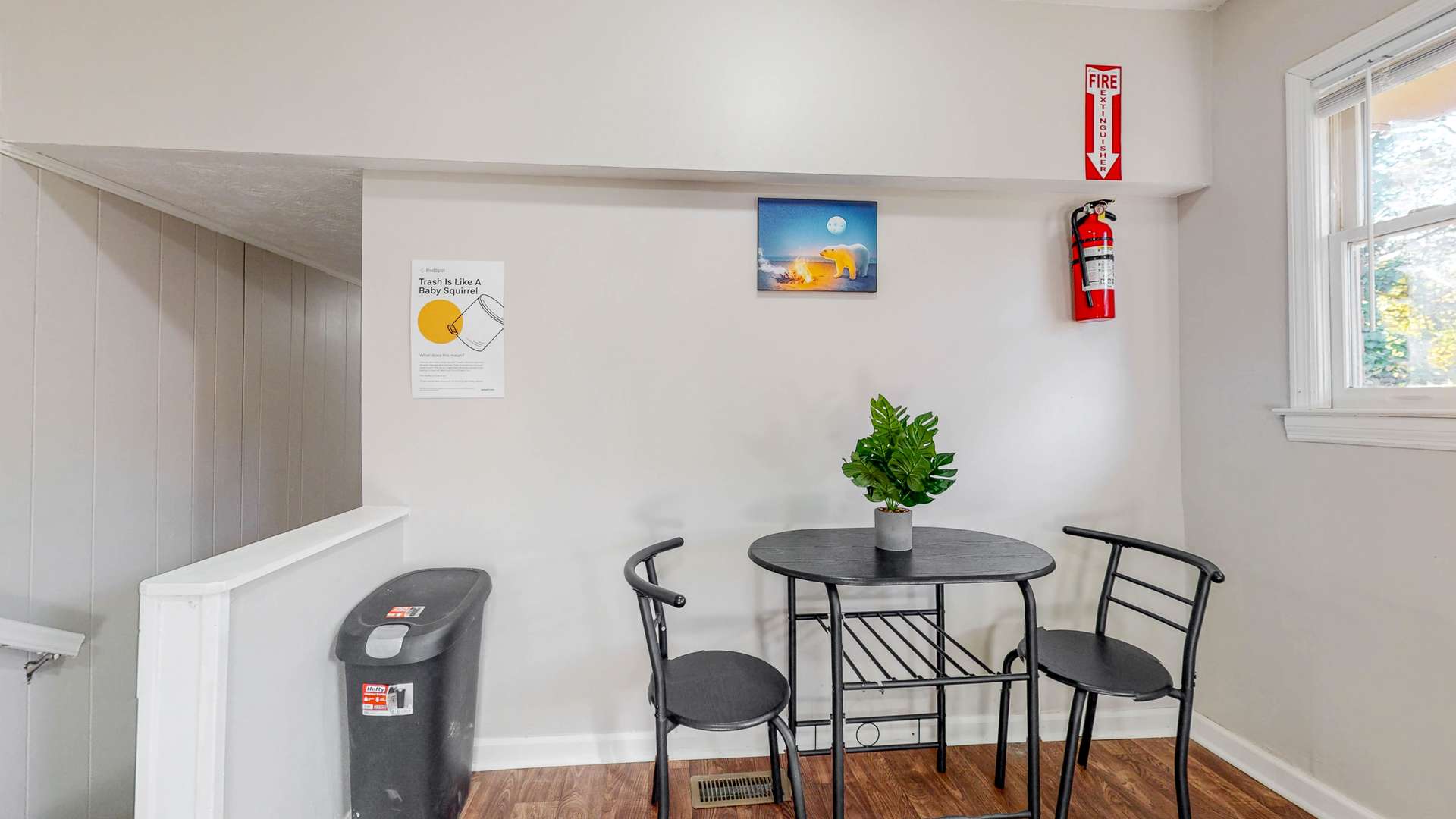 dining_room, detected: