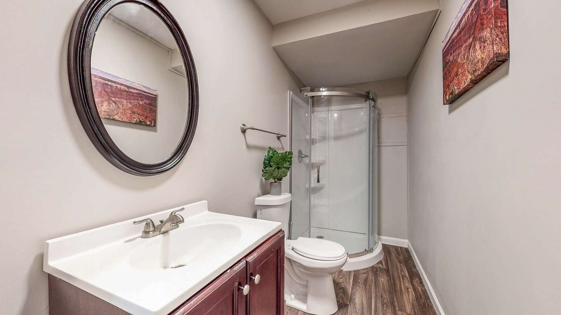 bathroom, detected: