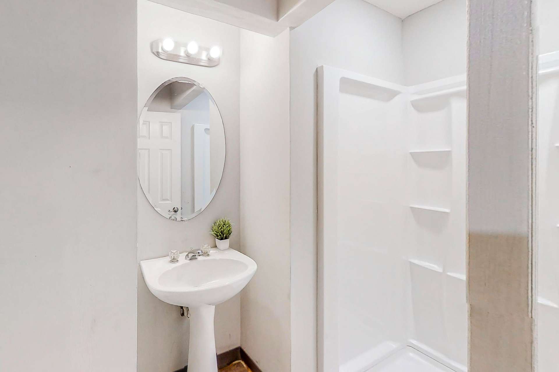 bathroom, detected: