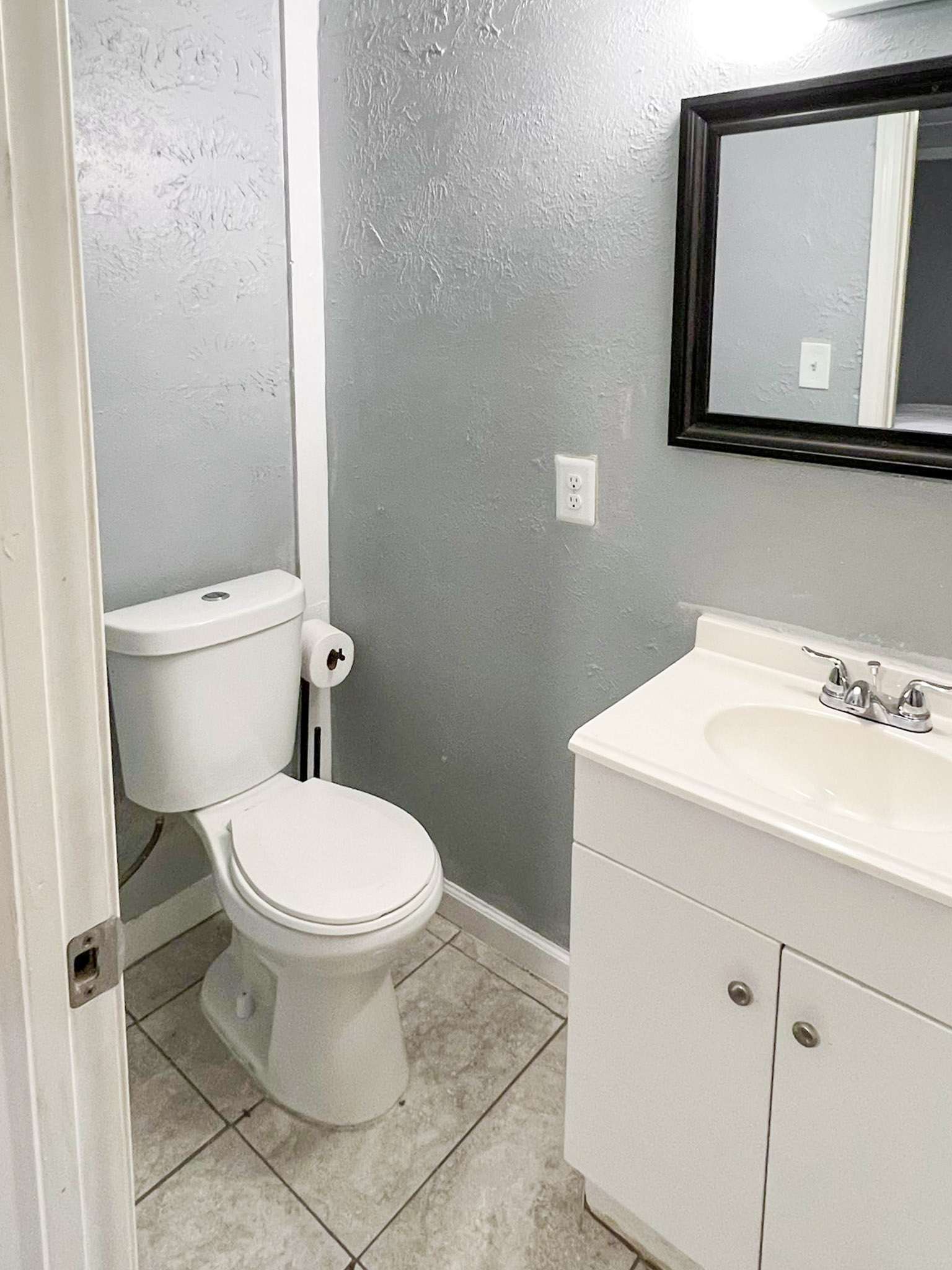 bathroom, detected: