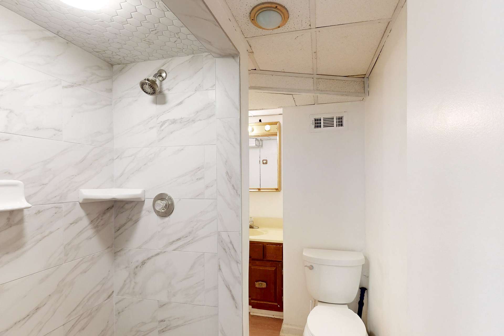 bathroom, detected: