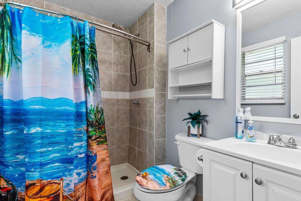 Bedroom 1 Ensuite