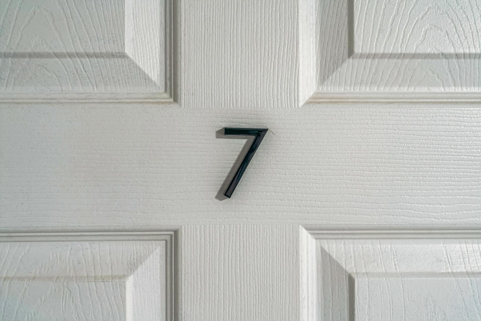 Room Number 7