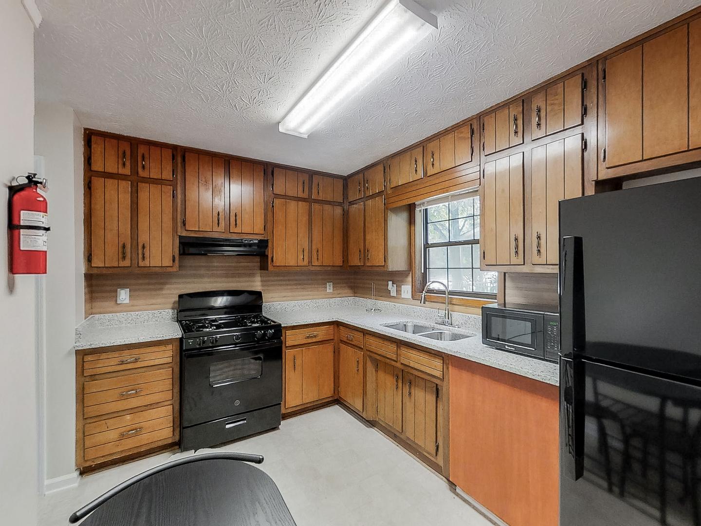 Common spaces including the kitchen