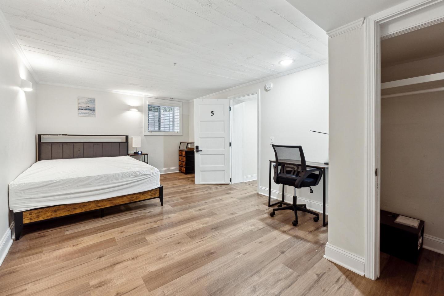 bedroom