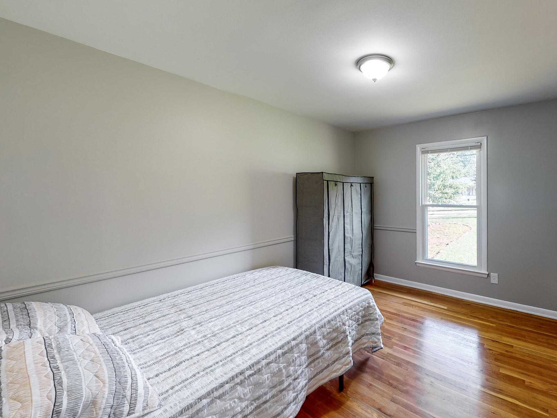bedroom, detected: bed