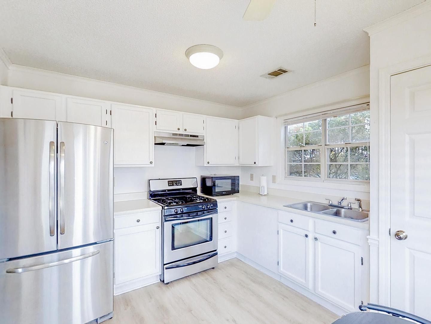 Common spaces including the kitchen