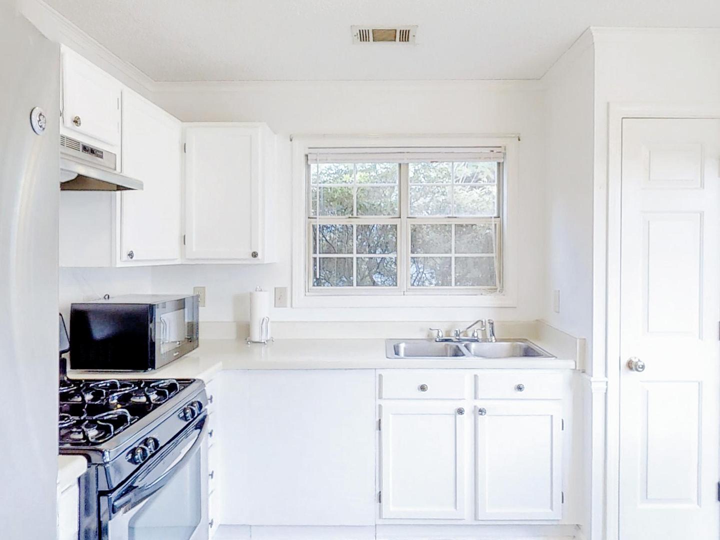 Common spaces including the kitchen