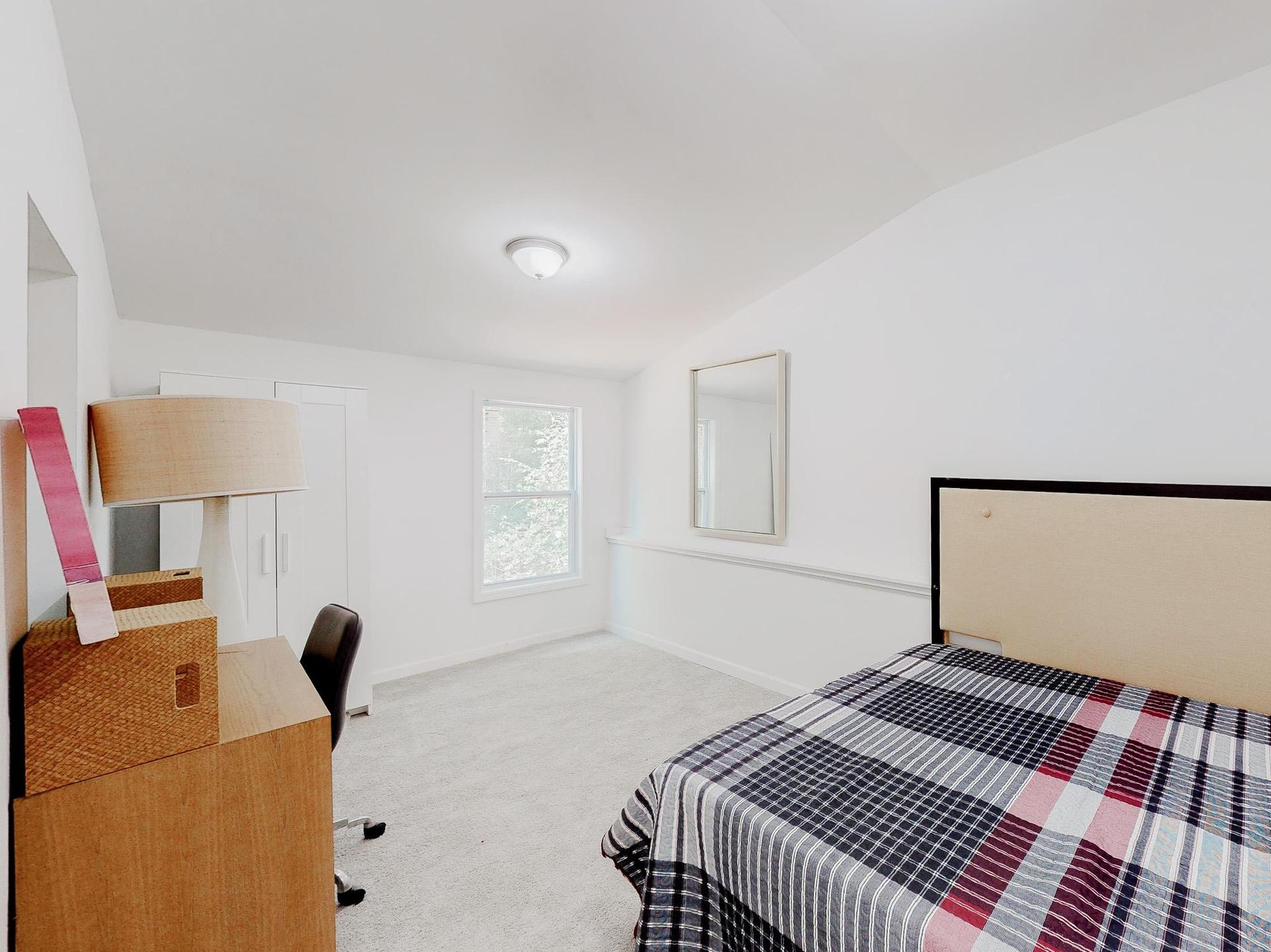 bedroom, detected: bed