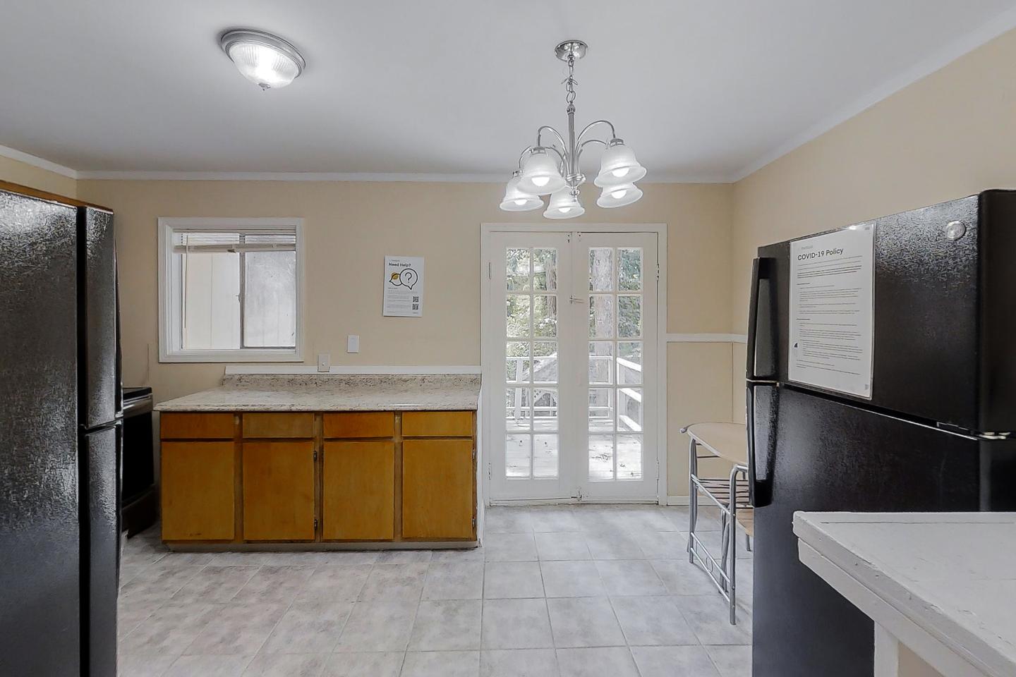 Common spaces including the kitchen