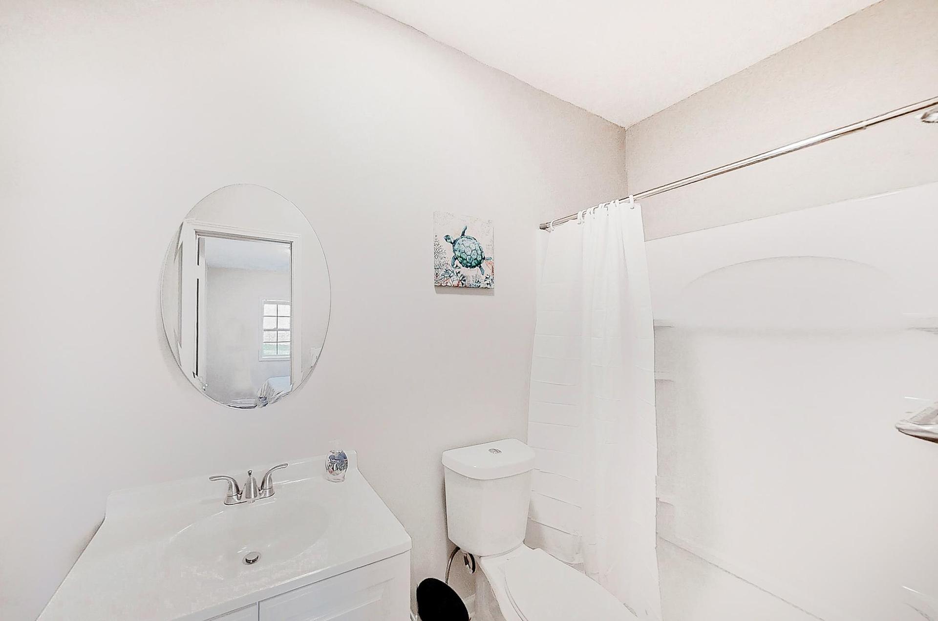 bathroom, detected: toilet