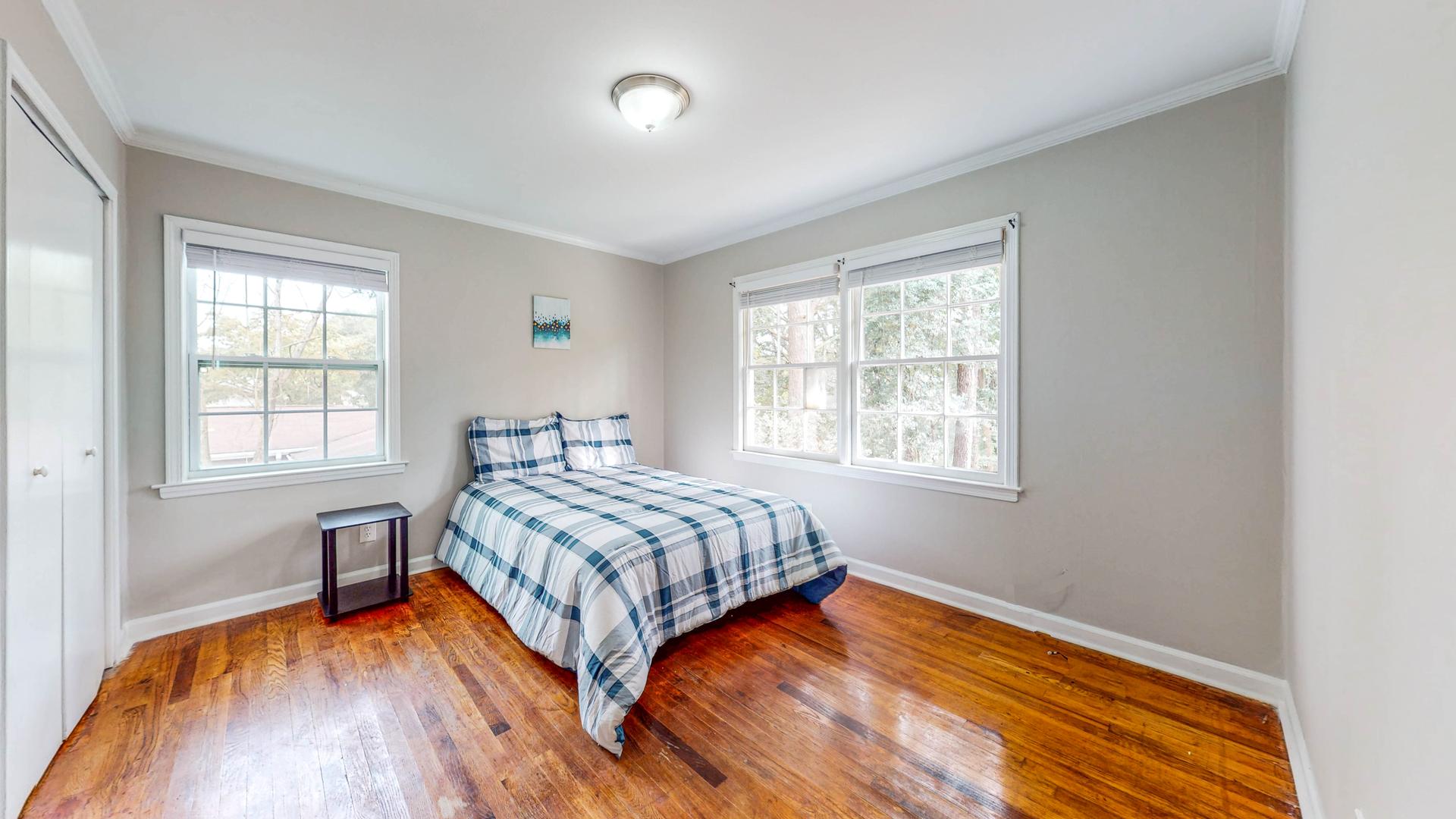 bedroom, detected: window blind