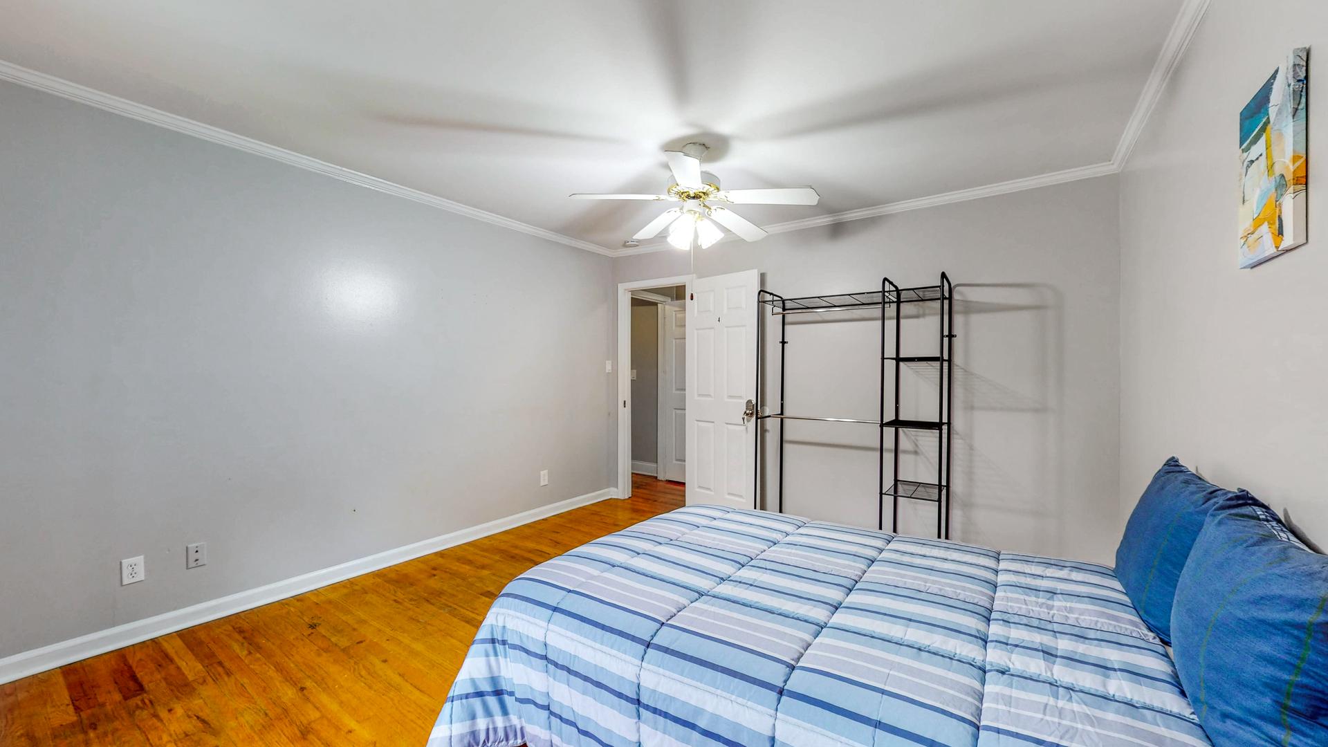 bedroom, detected: ceiling fan, bed, window blind