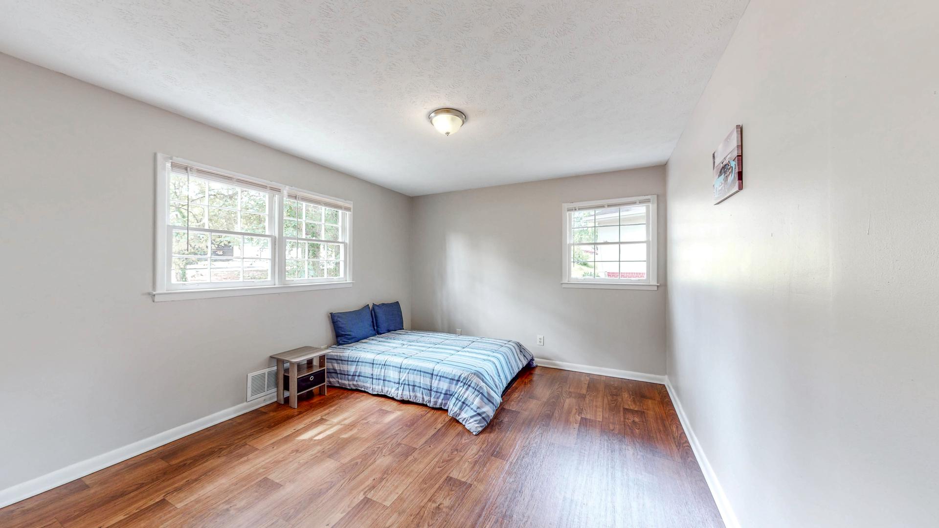 living_room, detected: window blind