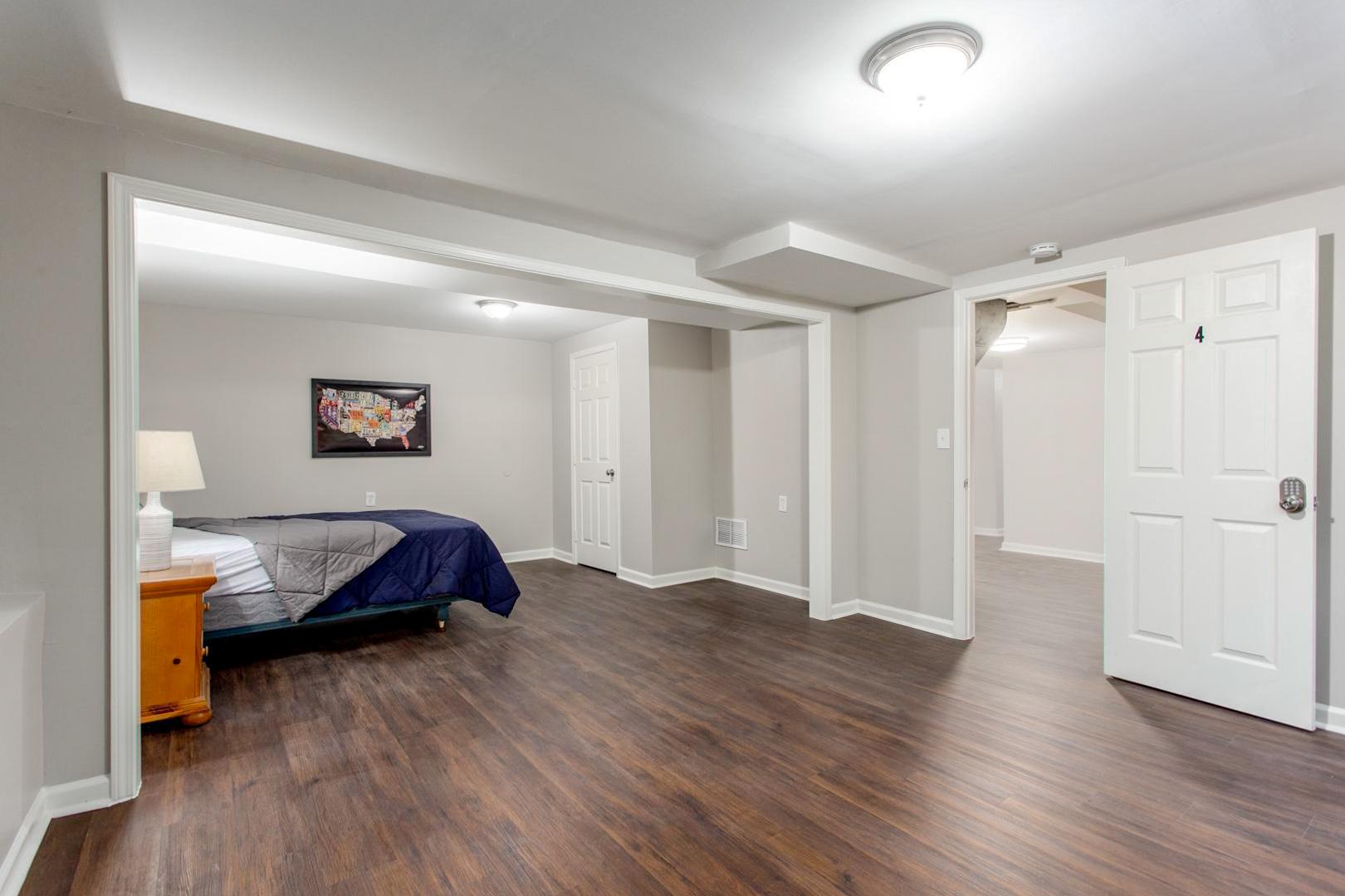 living_room, detected: bed