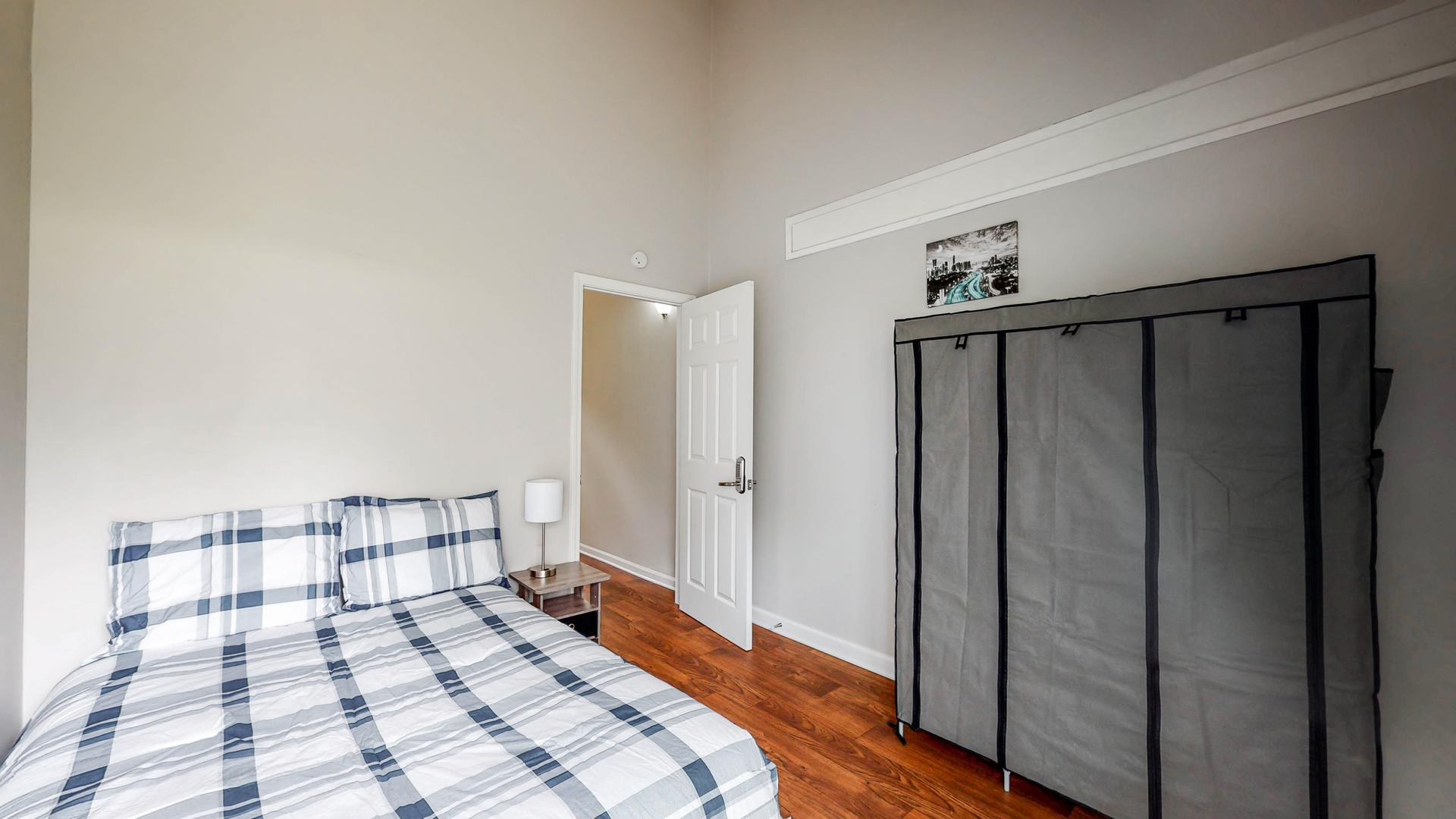 bedroom, detected: bed