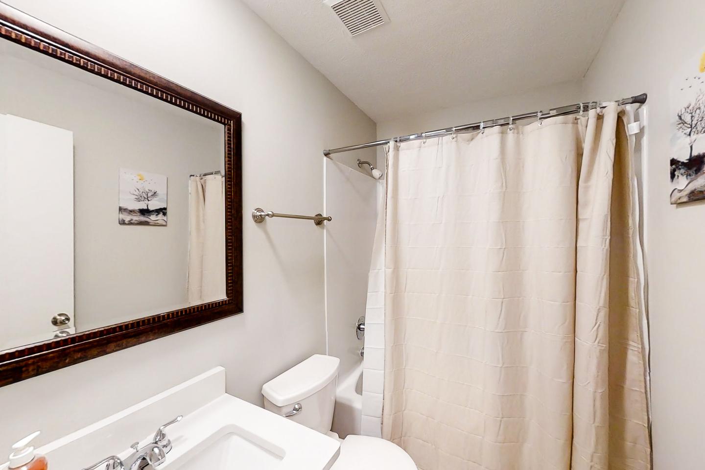 Bathroom(s)