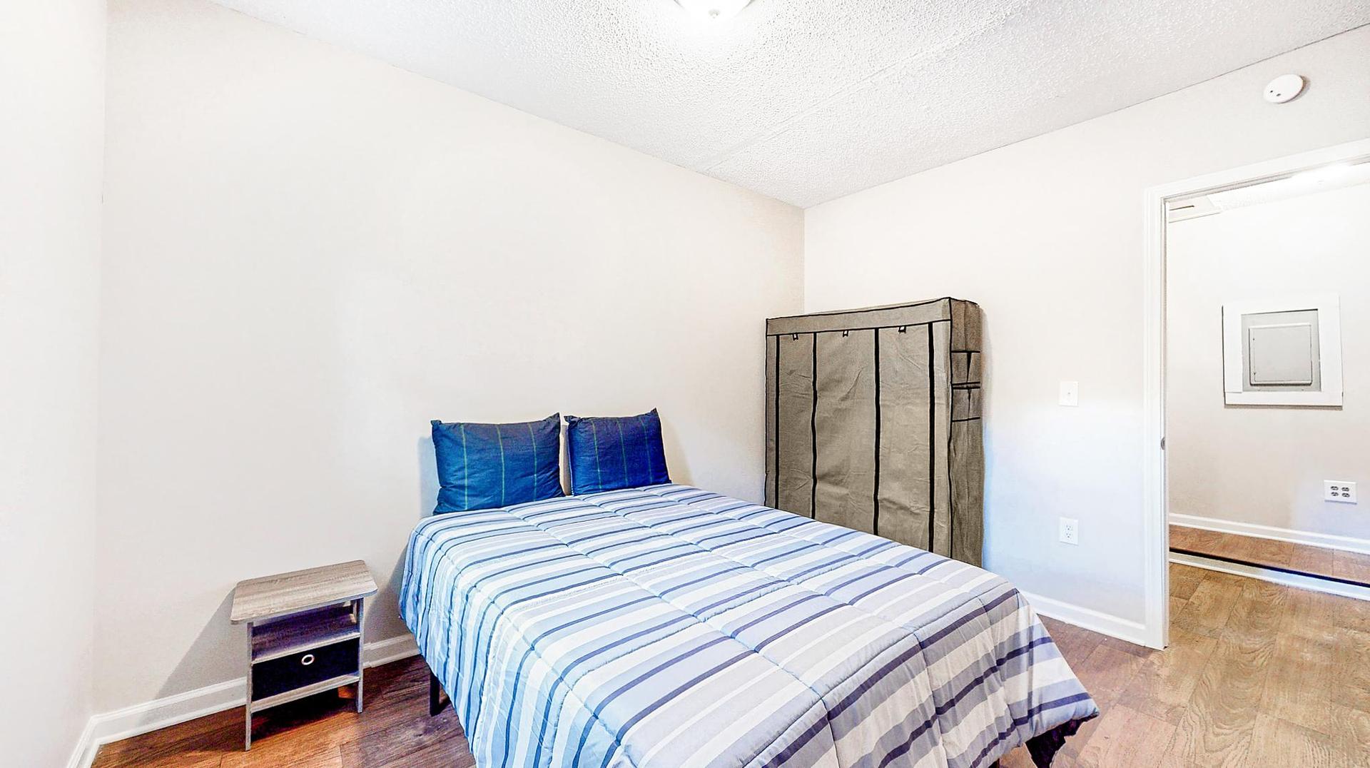 bedroom, detected: bed