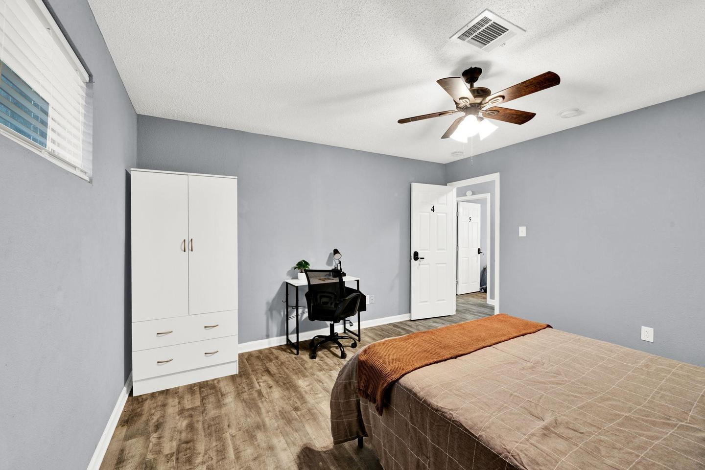 bedroom
