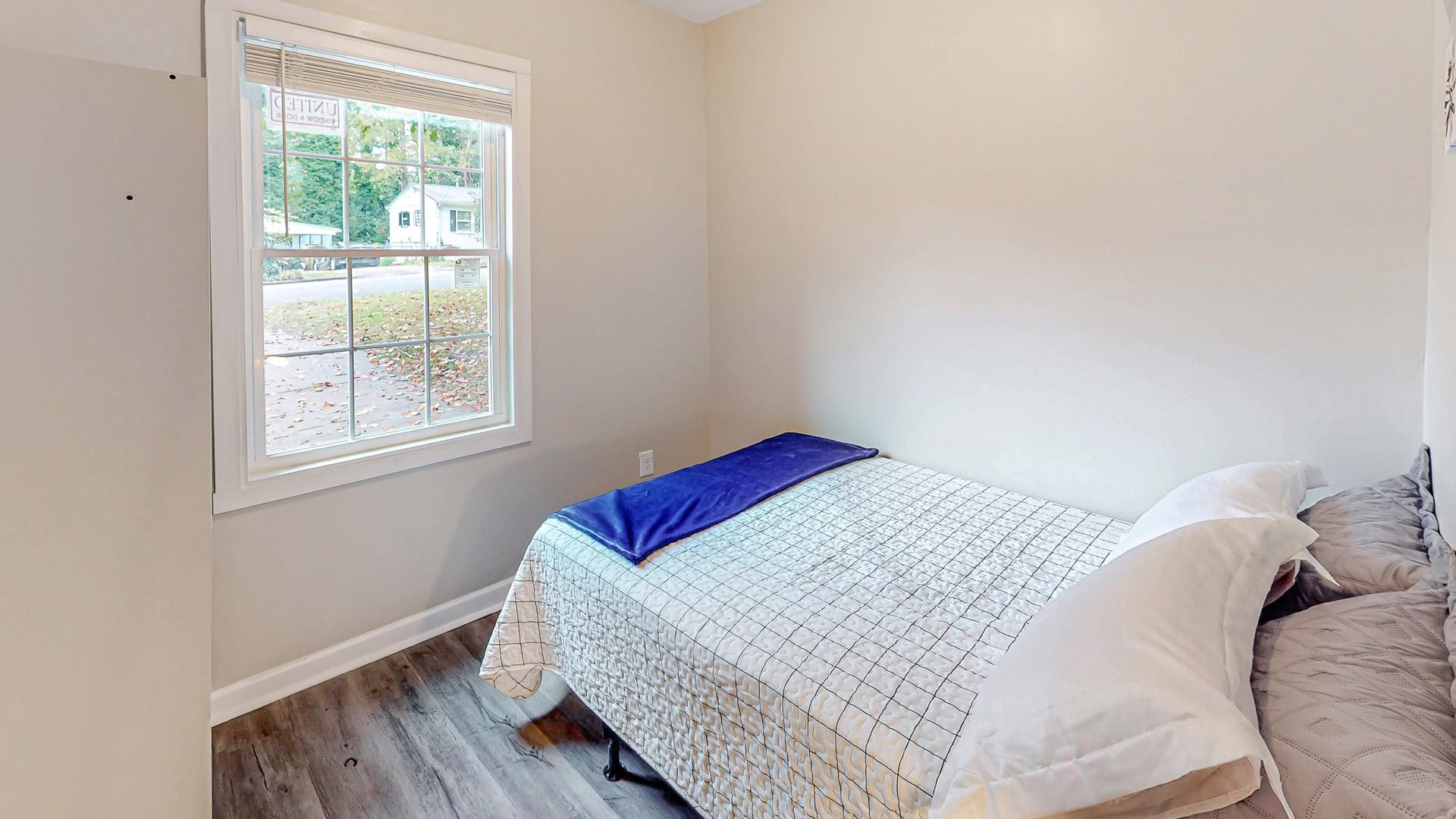 bedroom, detected: bed
