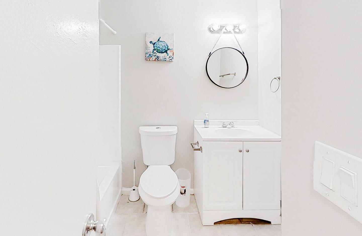 Bathroom(s)