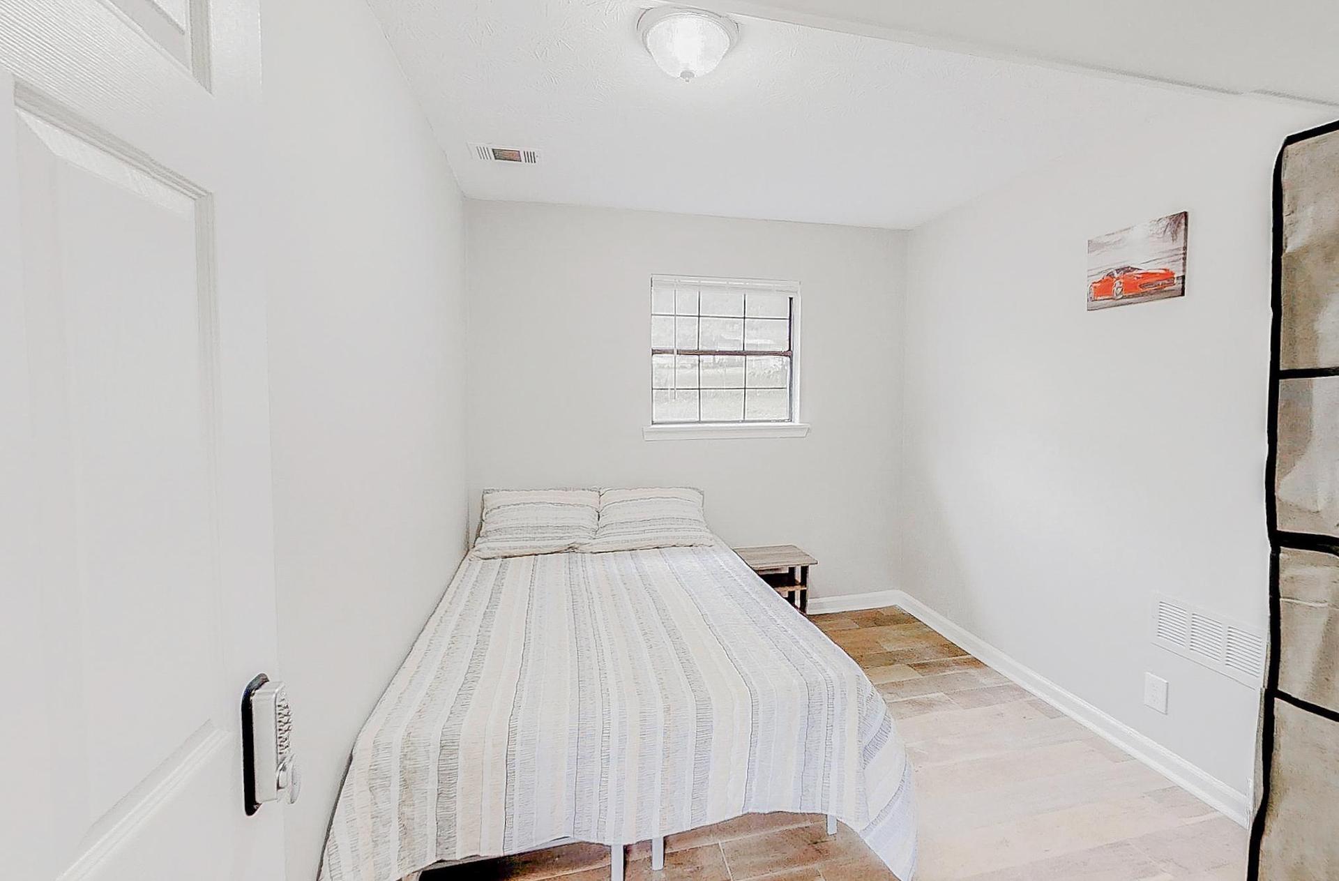 bedroom, detected: bed