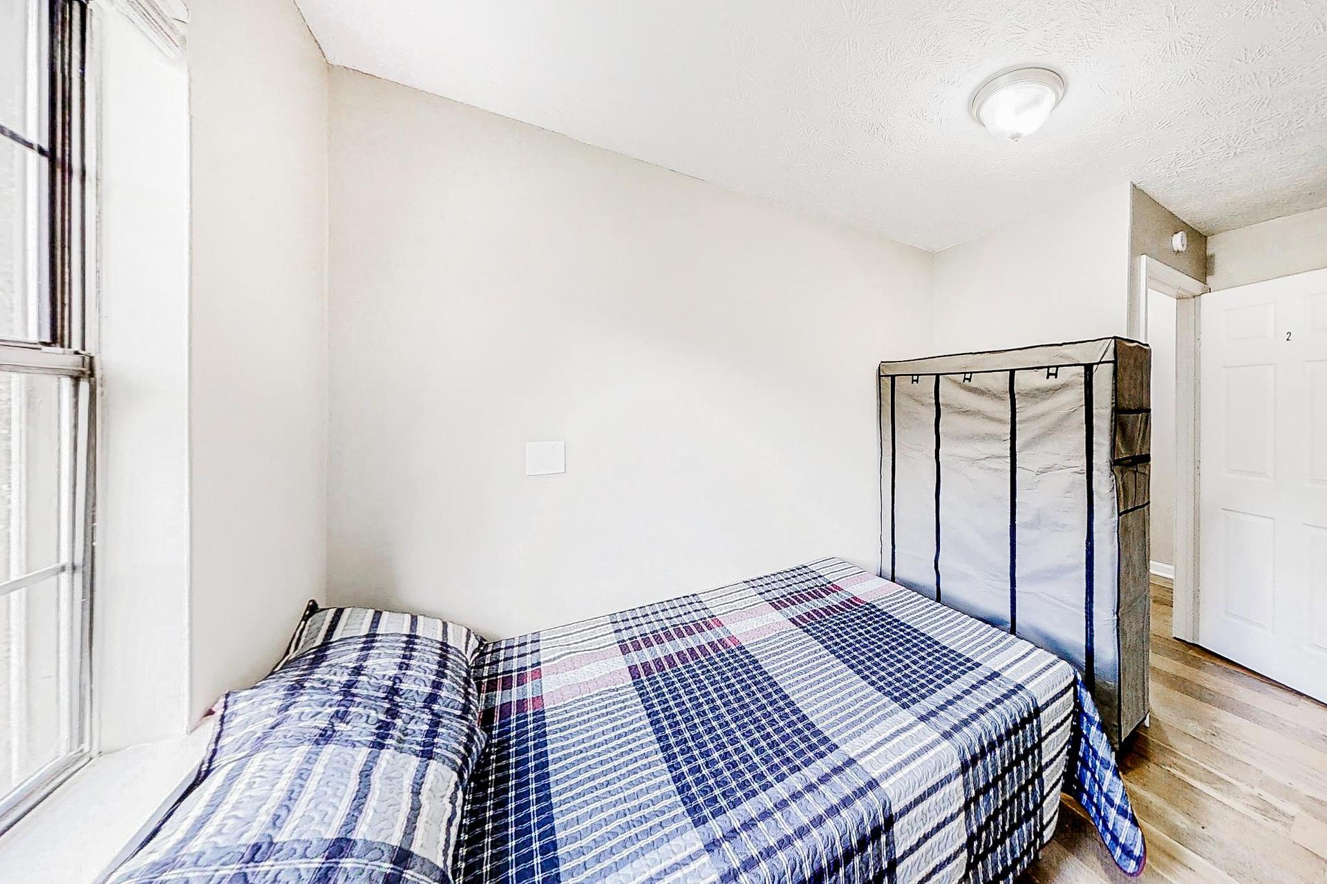 bedroom, detected: bed