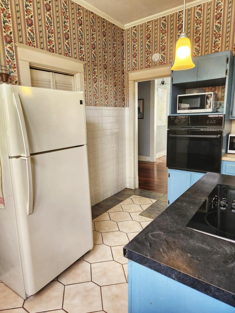 Common spaces including the kitchen
