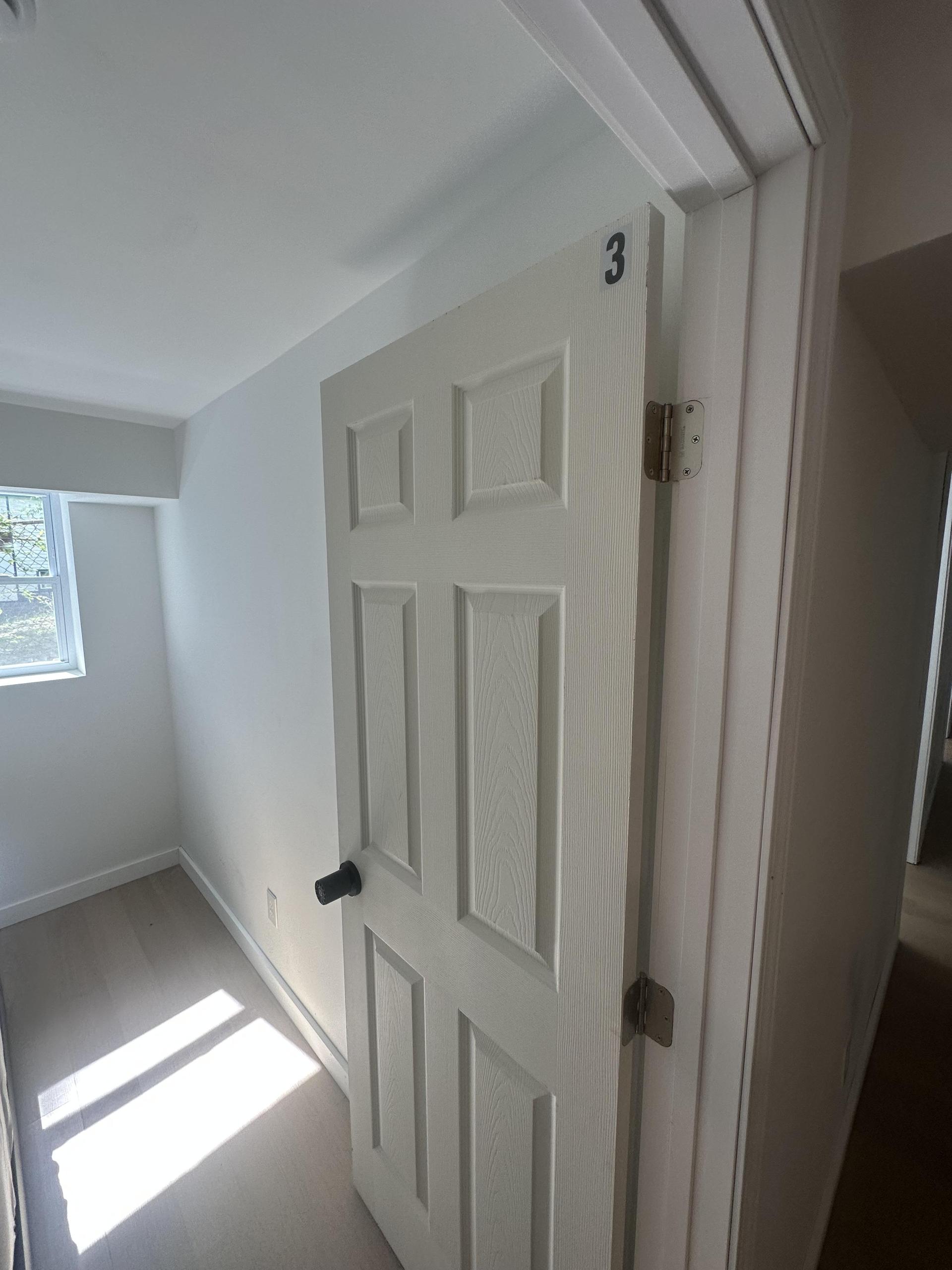 Bedroom 3 Entry