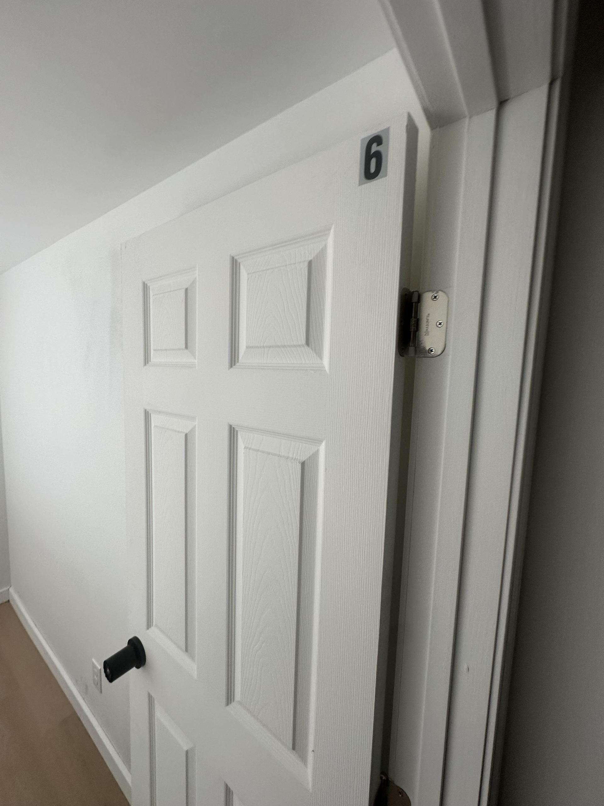 Bedroom 6 Entry