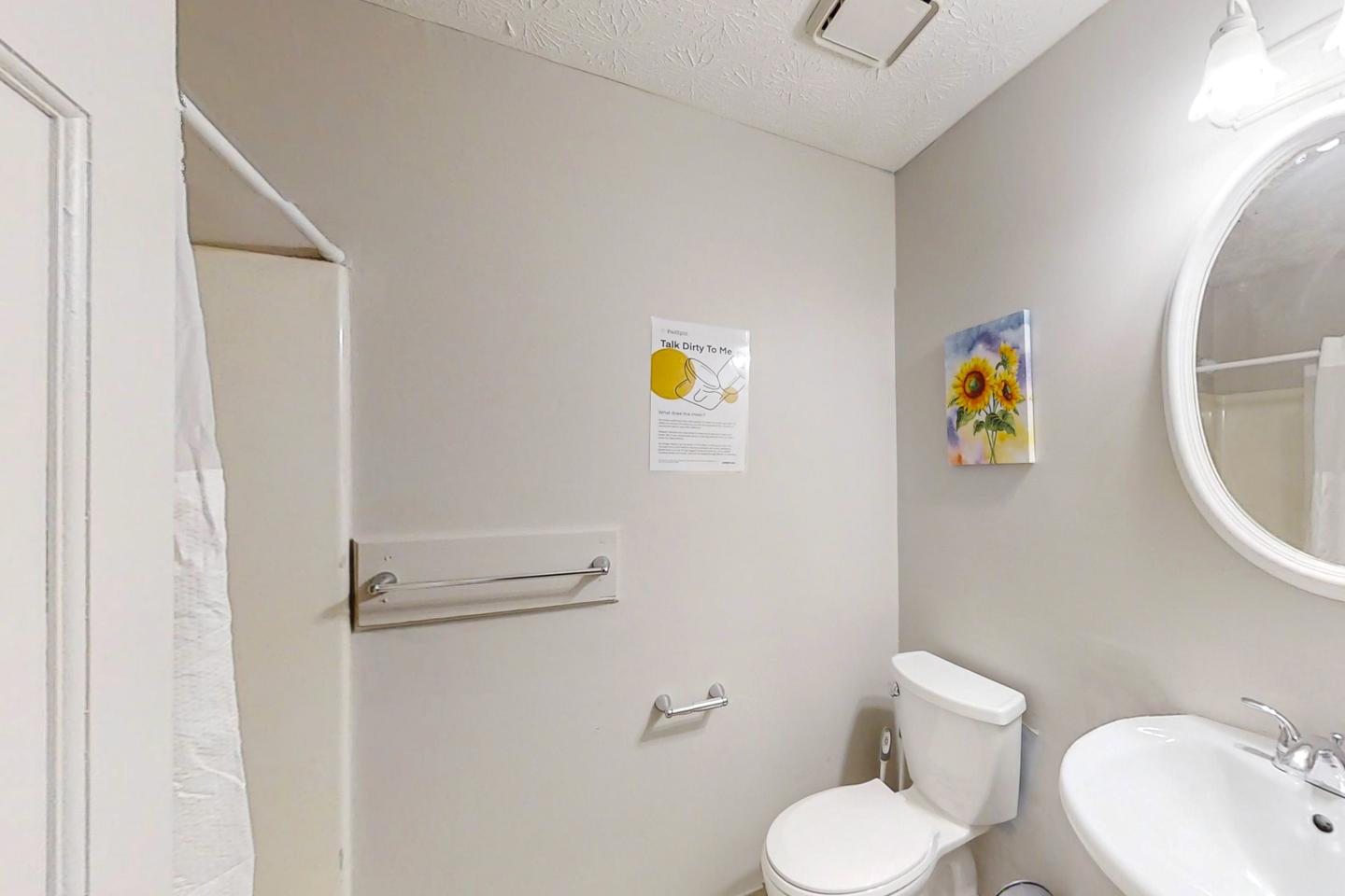 Bathroom(s)