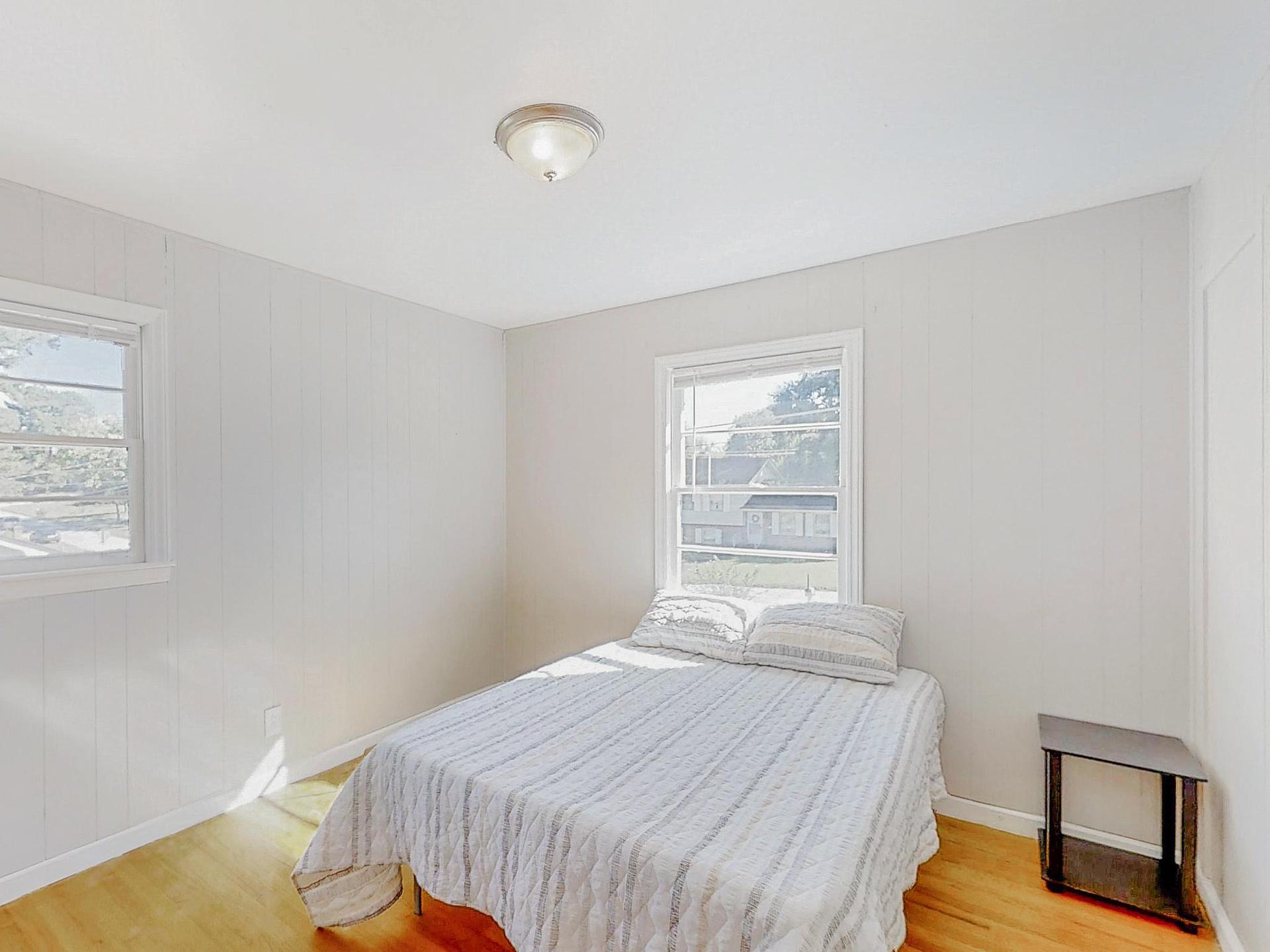 bedroom, detected: bed
