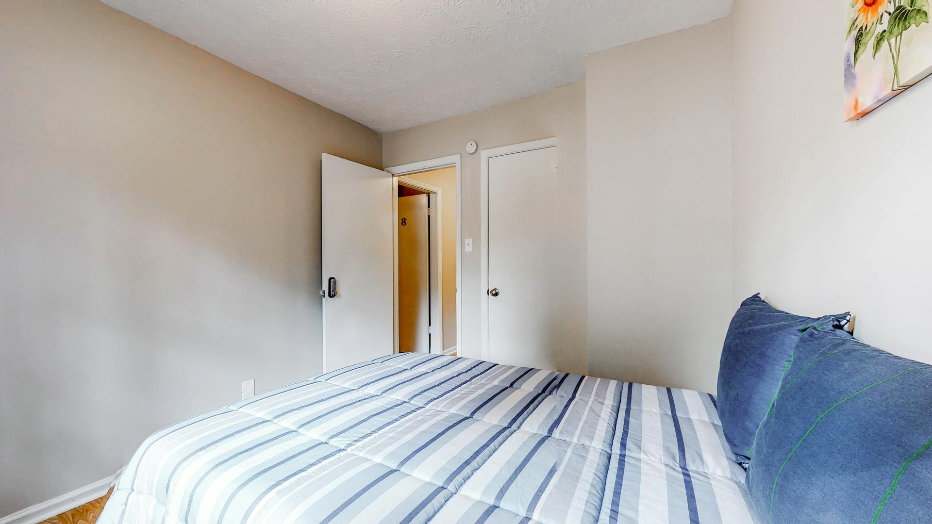 bedroom, detected: bed