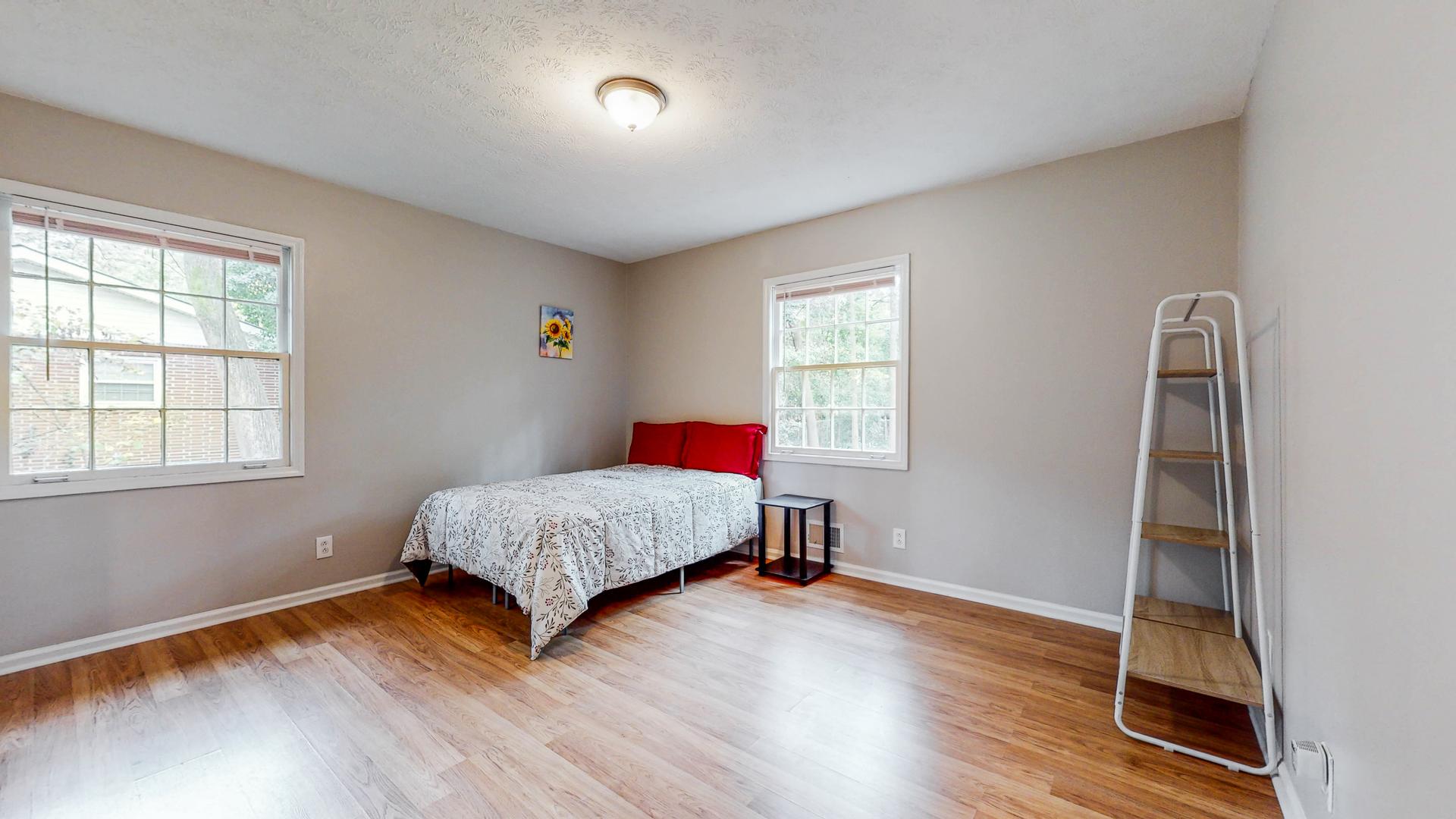 bedroom, detected: window blind