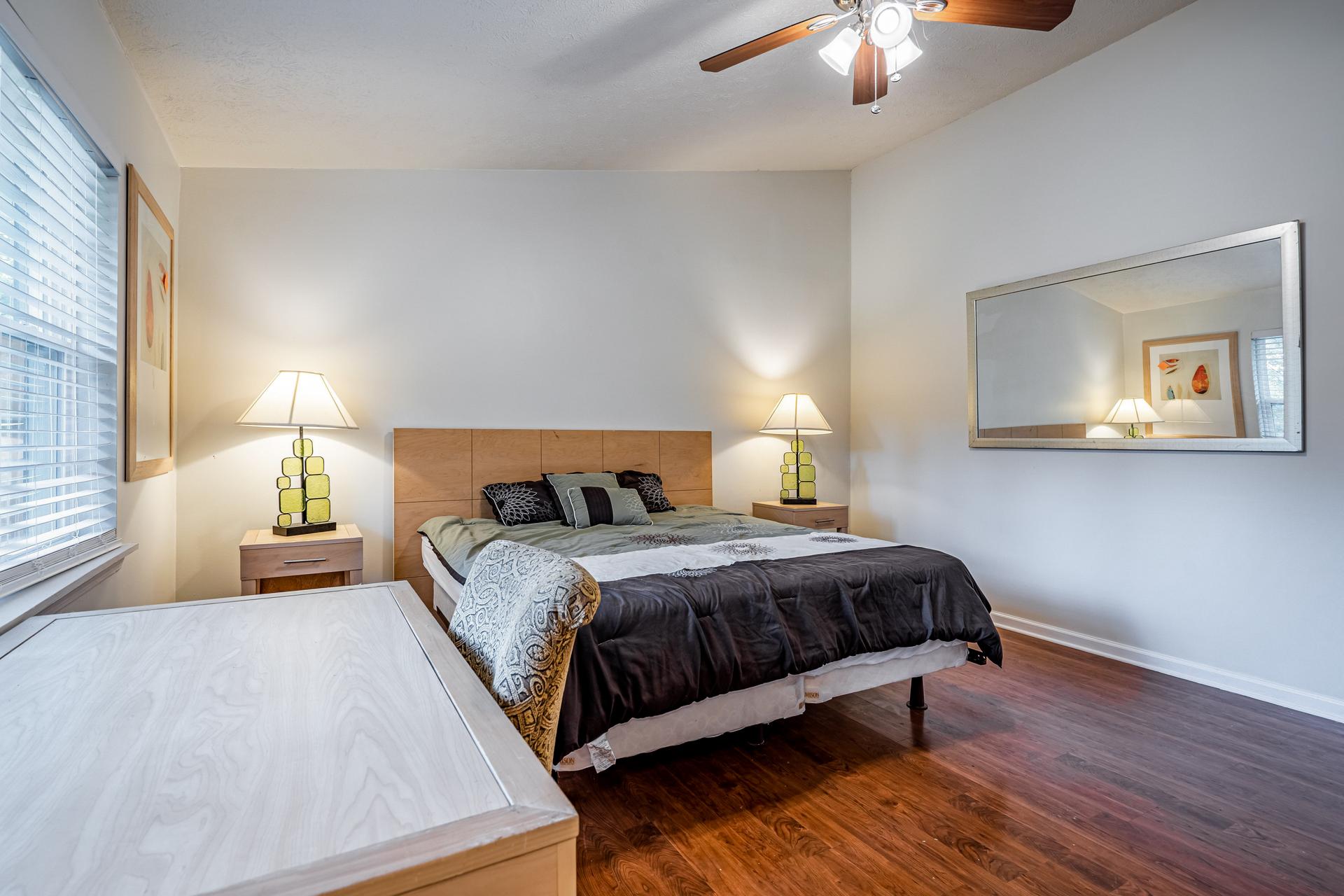 bedroom, detected: ceiling fan, bed, window blind