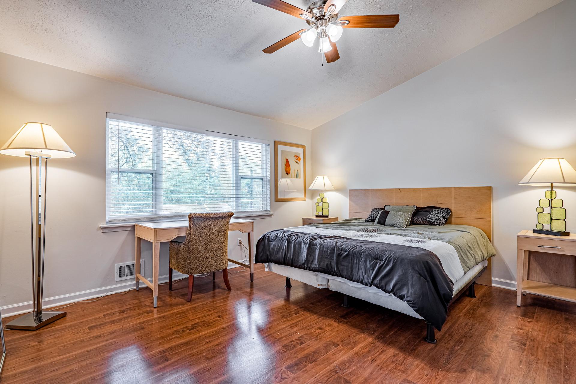 bedroom, detected: ceiling fan, window blind, bed