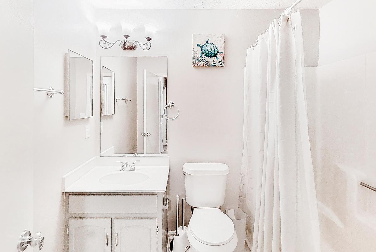 Bathroom(s)