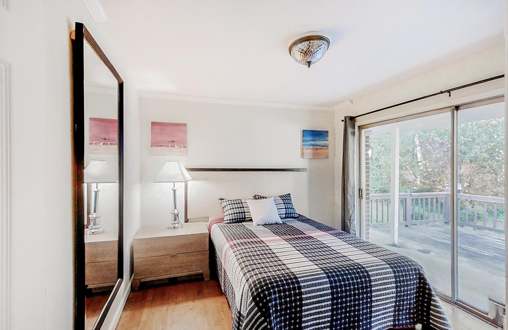 bedroom, detected: bed