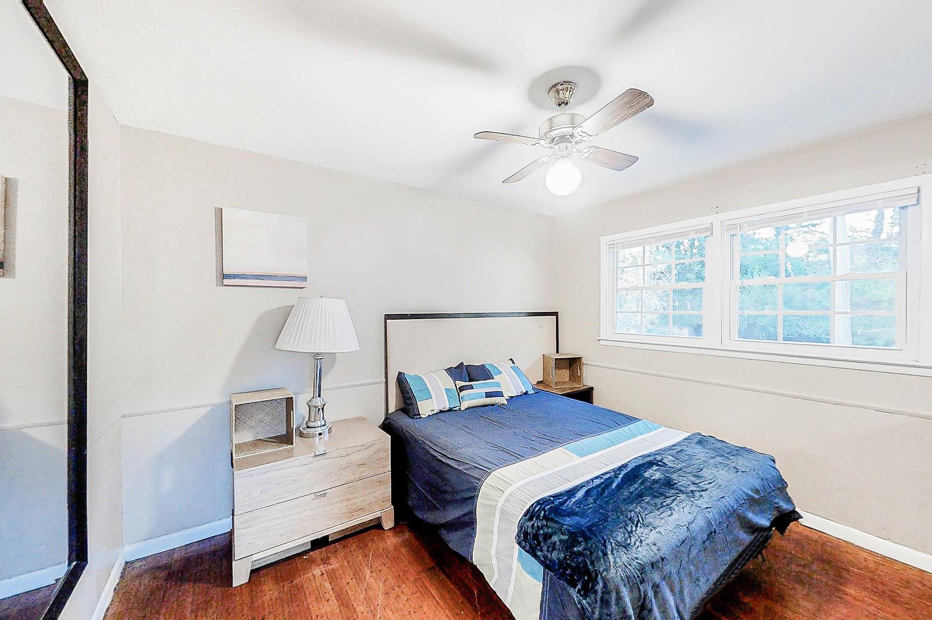 bedroom, detected: bed, fan