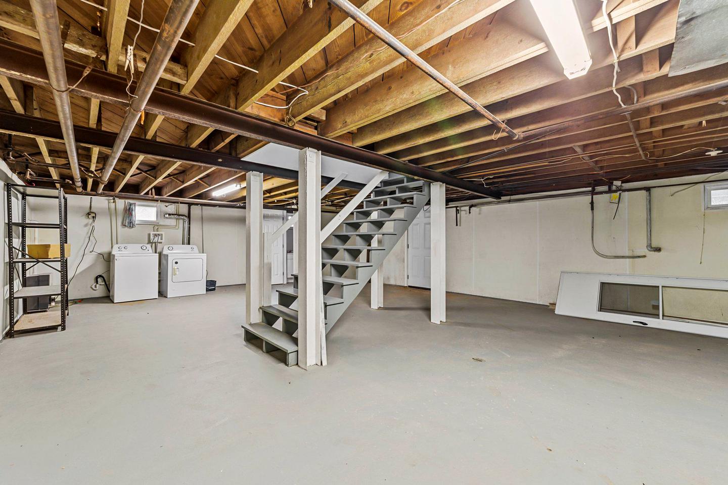 Common spaces including the kitchen