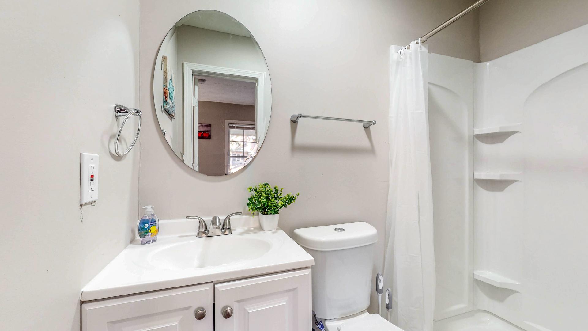 bathroom, detected: