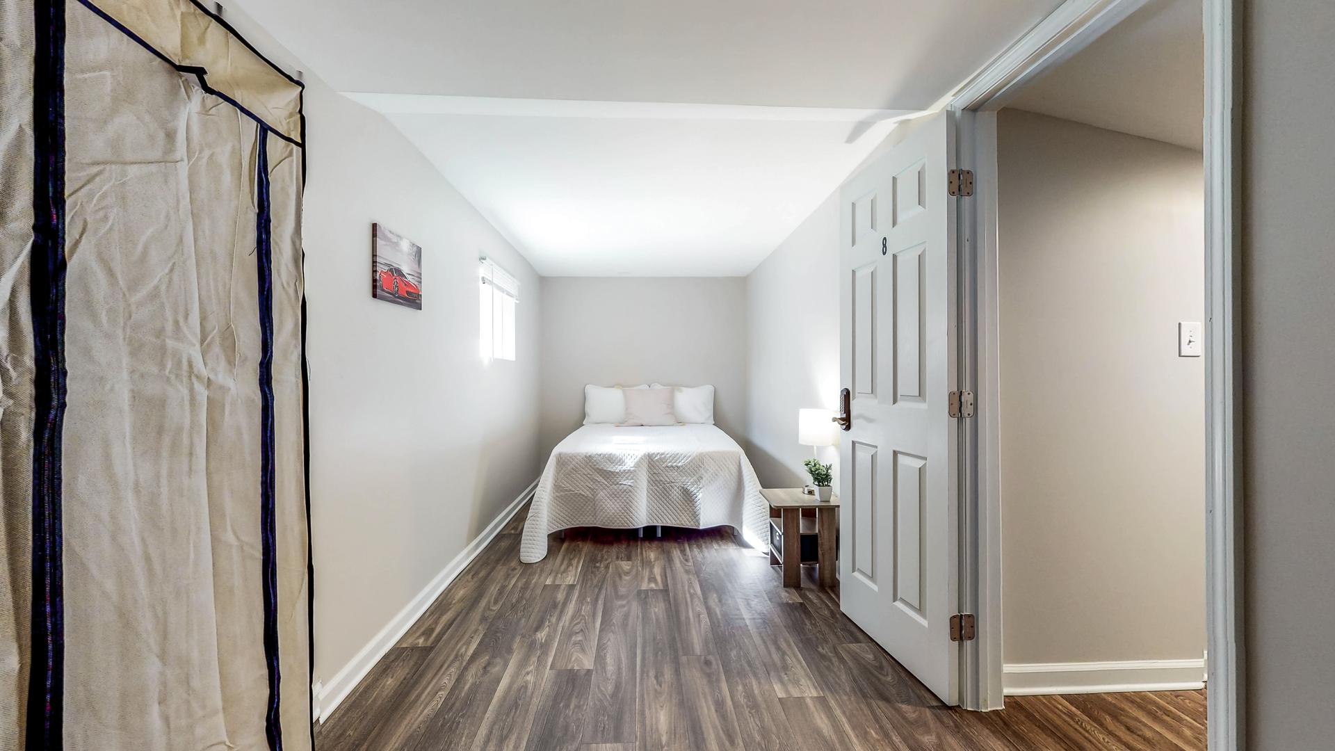 bedroom, detected: bed