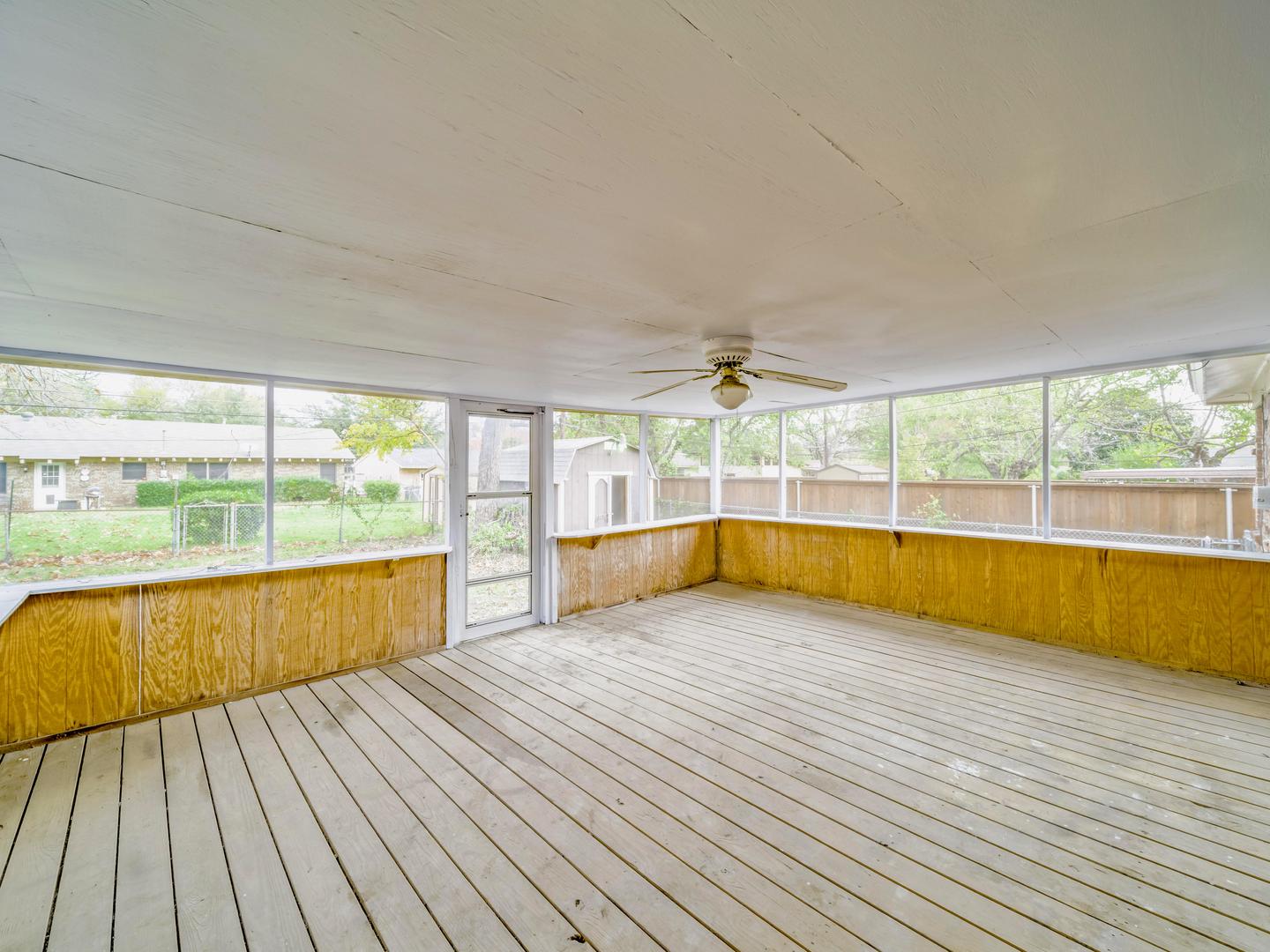 Common spaces including the kitchen