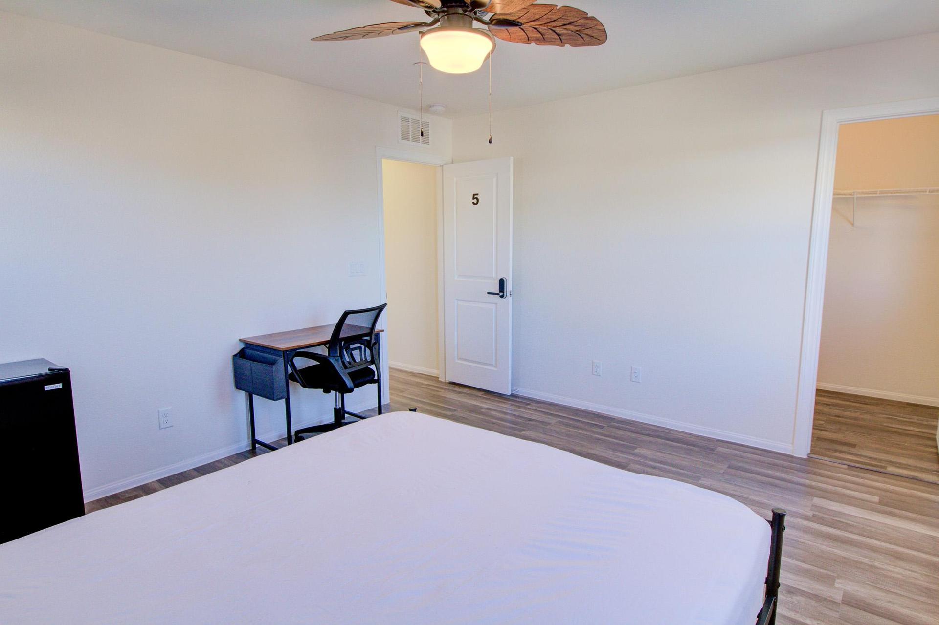 Desk and 
mini fridge Removed