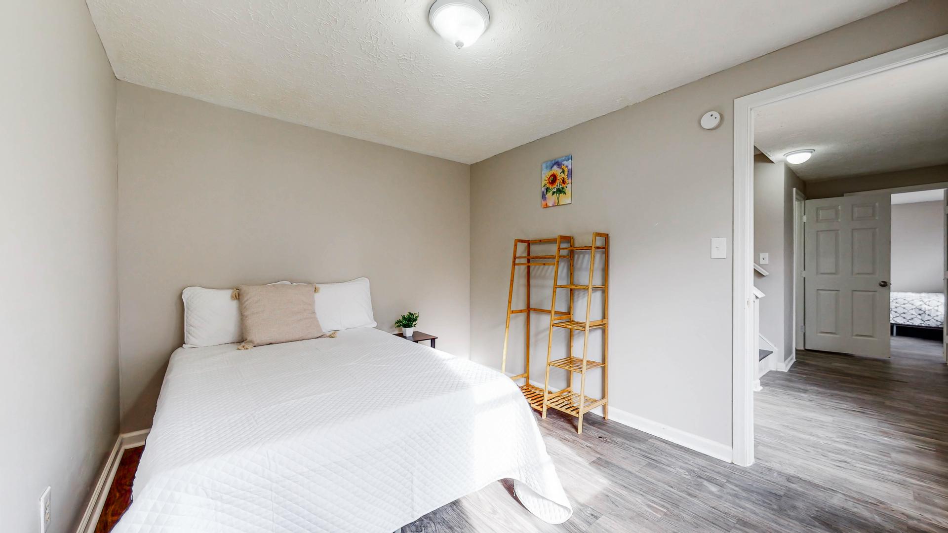 bedroom, detected: bed