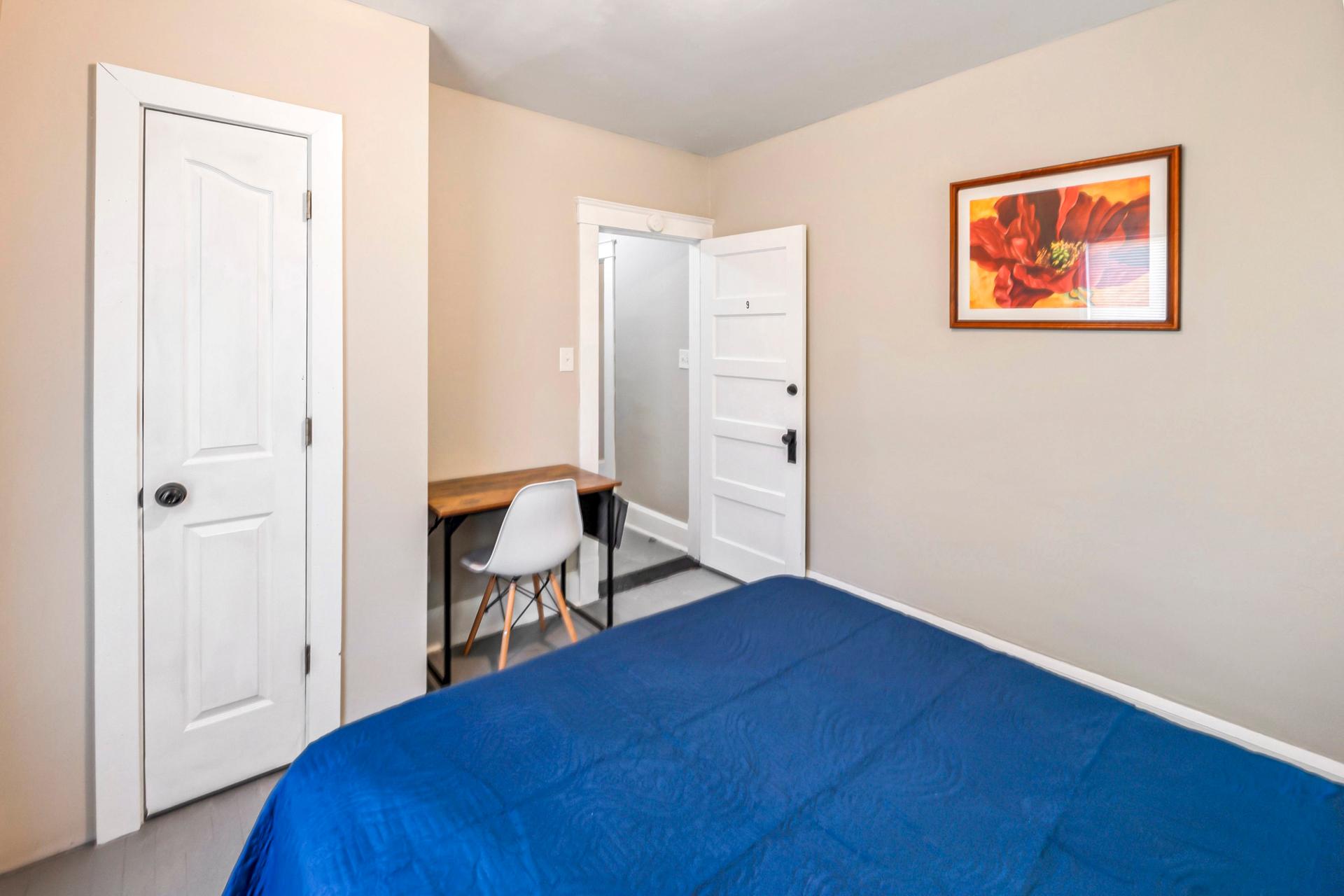 bedroom, detected:bed