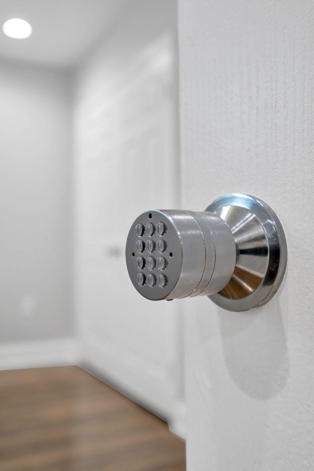 Personal Codec lock entry!