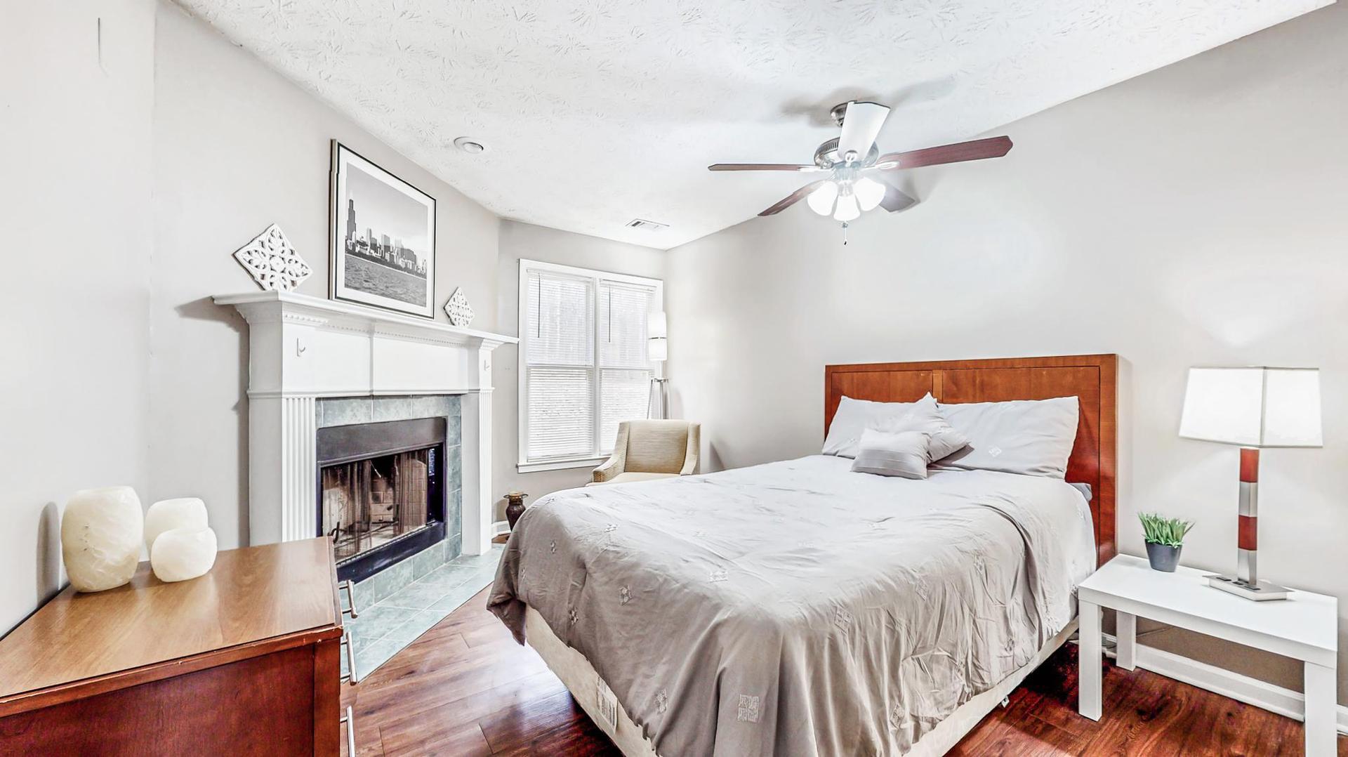 bedroom, detected: bed, fireplace, fan